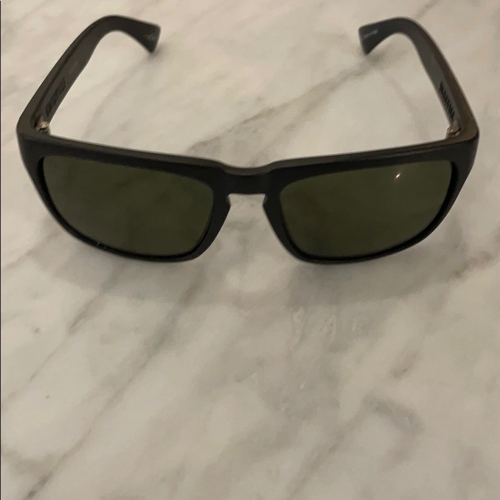 Electric sunglasses: Knoxville